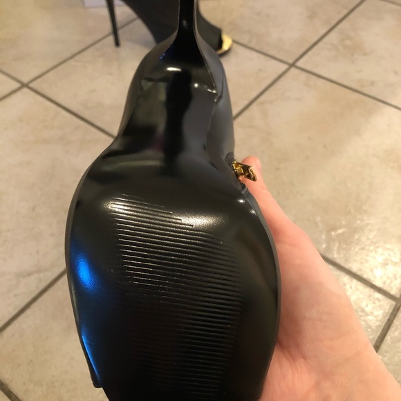 Never worn Steve Madden peep toe heels in size 10 - Picture 3 of 4